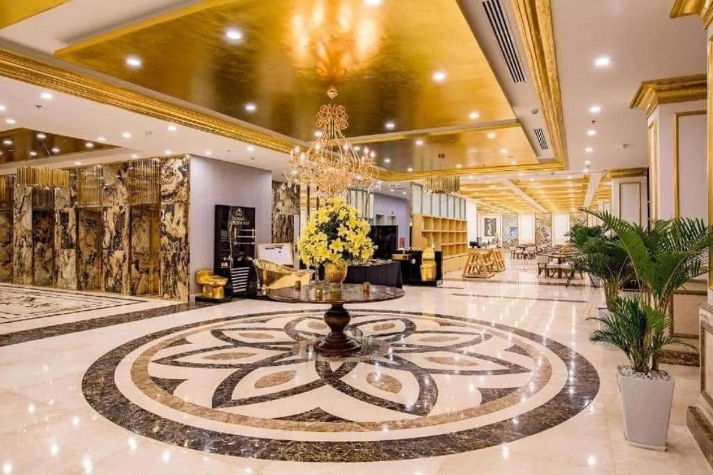 Gold Apartment With Sea View Đà Nẵng, căn hộ sang trọng gần cầu Sông Hàn và cầu Rồng