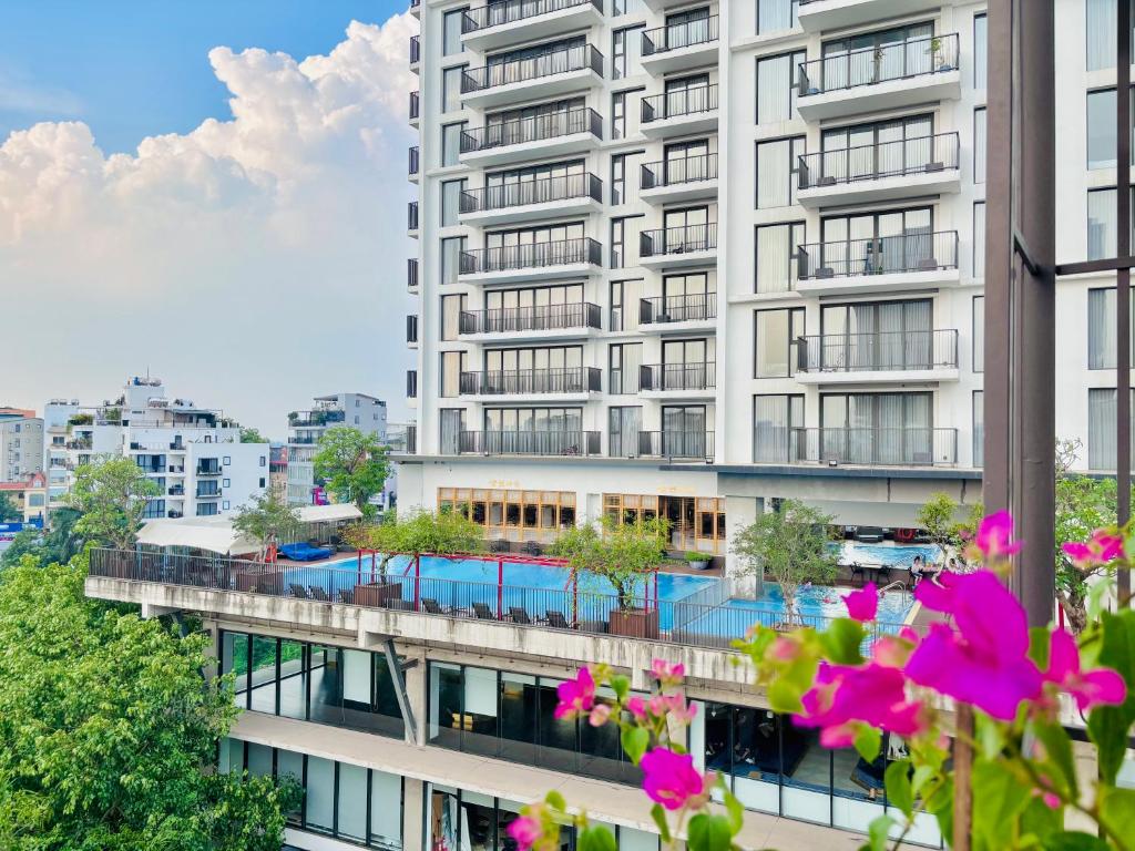 T98 Westlake Quảng An Hà Nội, cho thuê studio ngắn hạn sang trọng gần Đền Quán Thánh