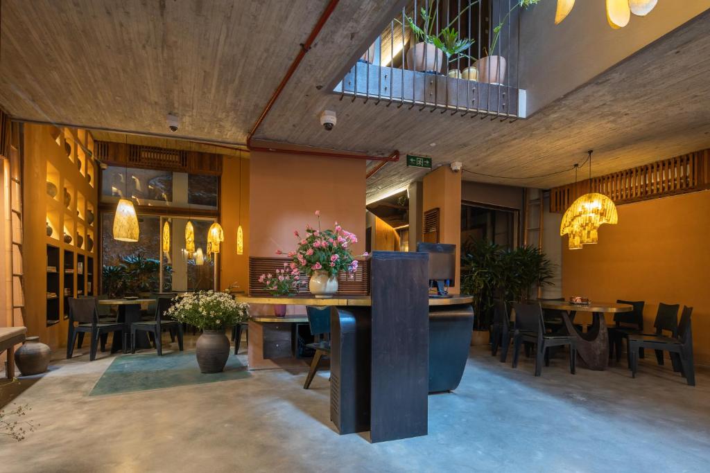 Concon House Hà Nội, Căn Hộ Sang Nhất, Ngôi Nhà Giữa Lòng Phố Cổ Khiến Bạn Quên Lối Về