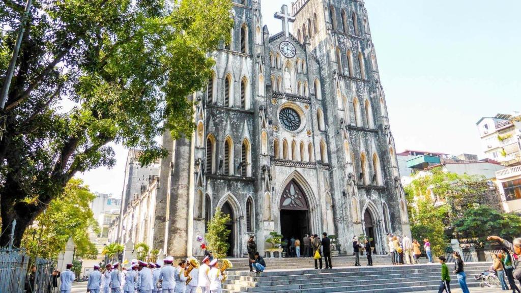 Hanoi Dalvostro Valentino Hotel & Spa, Khách Sạn Ý Sang Trọng Giữa Lòng Hồ Gươm, Khiến Ai Cũng Muốn Khóc
