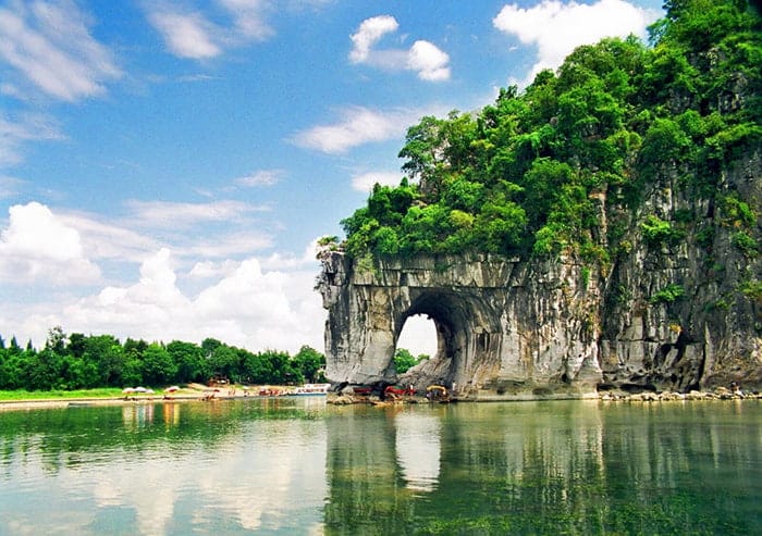 TOUR TRUNG QUỐC MÙA HÈ 5N4Đ, HỒ CHÍ MINH, QUẾ LÂM, CÔNG VIÊN YULONG (Trãi nghiệm làm bánh quế hoa) Trong 5 ngày 4 đêm